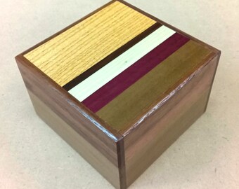 Square 14 steps Natural wood (worm‐eaten in top panel) 3.0inch/7.8cmJapanese Puzzle box Himitsu-bako