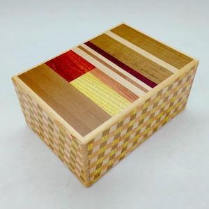 18 steps Creative yosegi 4 sun (12cm/4.7in) Japanese puzzle box Himitsu-bako 202507 by Hiroyuki Oka