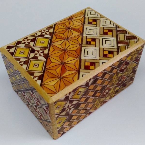 Japanese Puzzle box (Himitsu bako)- 3.5inch (90mm) 4steps yosegi