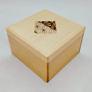 Square 12 steps One-point yosegi (3.0inch/78mm) Japanese Puzzle box (Himitsu-bako) by Hiroyuki Oka