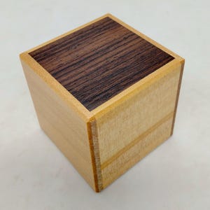 4 steps Rosewood/Agathis wood 2 sun cube (2.2inch/5.5cm) Japanese Puzzle box (Himitsu-bako) by Hiroyuki Oka
