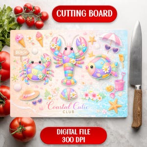Op de afbeelding: Rechthoekige snijplank met een kleurrijk kustontwerp. De plank toont een krab, kreeft en vis, samen met strandthema-elementen. De tekst "Coastal Cutie Club" is zichtbaar. Het is een digitaal bestand, 300 DPI.
