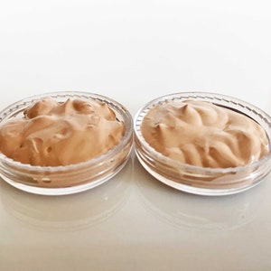 Two cream foundation samples, natural foundation makeup, mineral foundation, liquid foundation, light coverage makeup in light and medium image 3