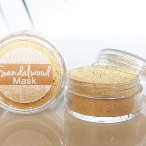 Amostra de máscara facial de sândalo: farinha de grão-de-bico ayurvédica, brilho natural (10 ml)