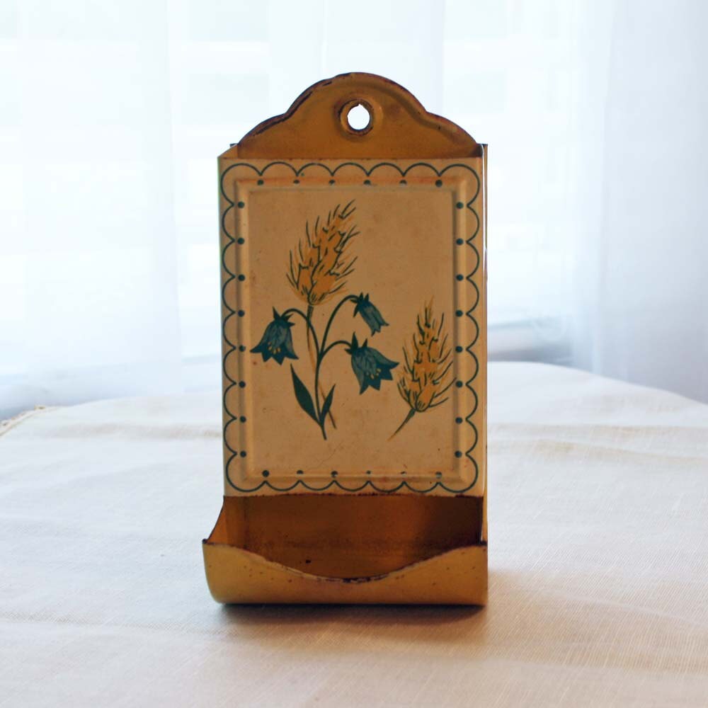 Vintage Match Holder Wall 1940s Kitchen Match Box Holder | Etsy
