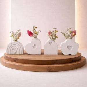 Mini Vase mit Trockenblume - Herz, Haus, Regenbogen, Blume - Wohndeko Regal - Handmade mini Vasen - Geschenkidee - Boho Skandi Stil