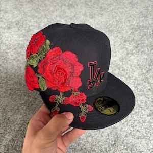 Custom New Era 59FIFTY pet – Bloemenprint – Uniek streetwear item