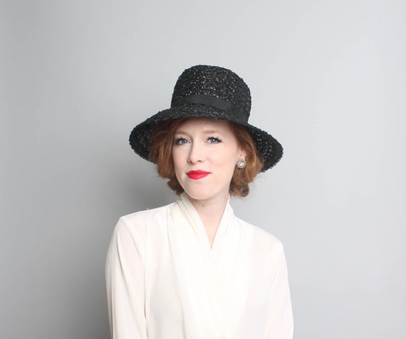 Vintage Wide Brimmed Hat / Black Straw Sunhat / 19