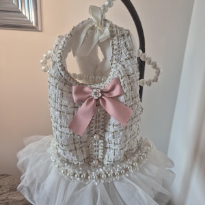 Elegant Pearl & Tulle Pet Dress – Tweed Couture with Pink Bow