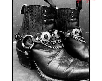 Botas de cuero negro para hombre con arnés y cadenas – Botas de motorista hechas a mano, botines góticos punk, botas vaqueras con arnés, calzado de estilo rockero