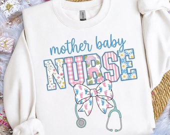 Mère bébé infirmière PNG, conception de chemise d'infirmière de maternité, équipe coquette bleu stéthoscope arc docteur, travail d'accouchement infirmière cadeau téléchargement numérique