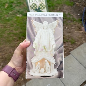Cedar Creek Collection Guardian Angel Porcelain Nightlight New In Box
