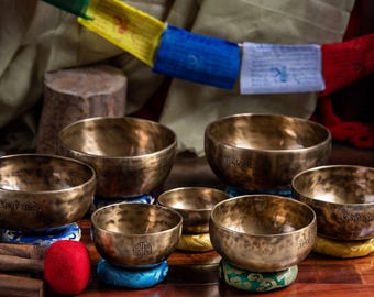Juego de 7 cuencos tibetanos hechos a mano – Sanación de chakras, meditación