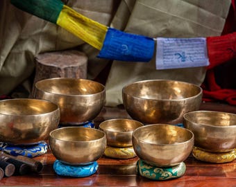 Handmade Tibetan Chakra Singing Bowl Set – Meditation, Sound Therapy