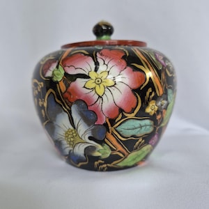 Vintage Chinese Famille Noir Ginger Jar with Lid | Black & Gold Gilt Porcelain Pot | Chinoiserie Shelf Styling Accent