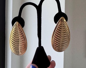 Gold Ribbed Statement Earrings