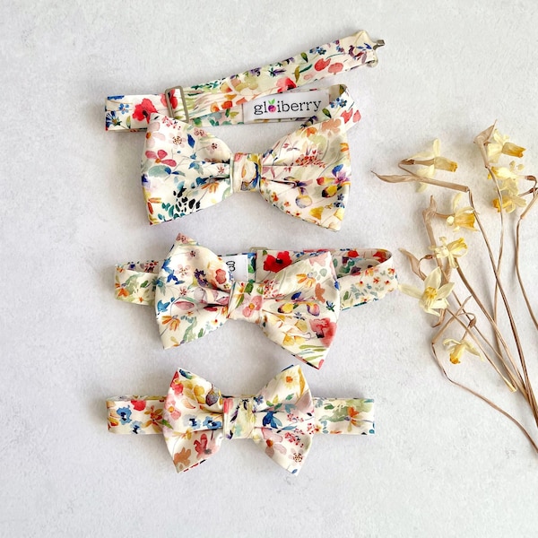 Men Floral Bow Tie, Pageboy Bowtie, Ring Bearer Bow tie, Groom and Groomsmen Bowtie Pocket Square Set, Best Man Bow Tie for Wedding