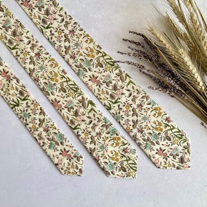 Wildflower Tie Floral Narrow Necktie Wedding Tie for Groom and Groomsmen Floral Skinny Tie with Pocket Square Men Necktie Wild Flower image 9