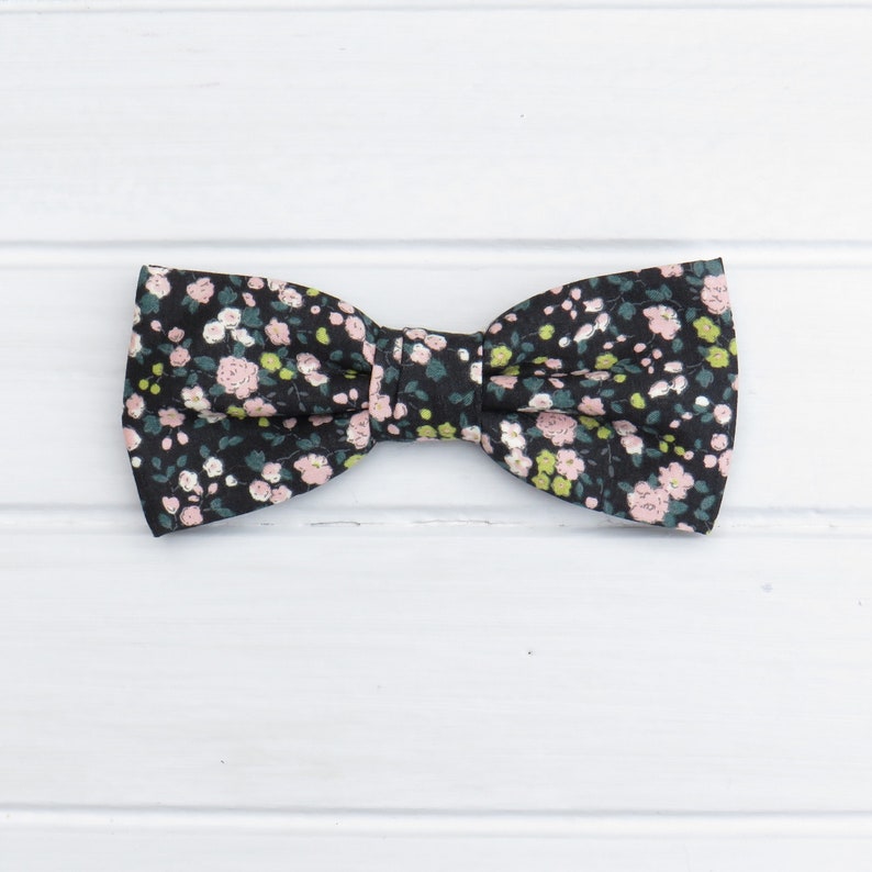 Pink Ditsy Floral Bow Tie Black Floral Bow Tie Shabby Chic - Etsy UK