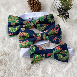 Navy Christmas Bow Tie Navy Blue Wreath Kid Bow tie Matching Christmas Bow tie for Father and Son Men Xmas Bow Tie