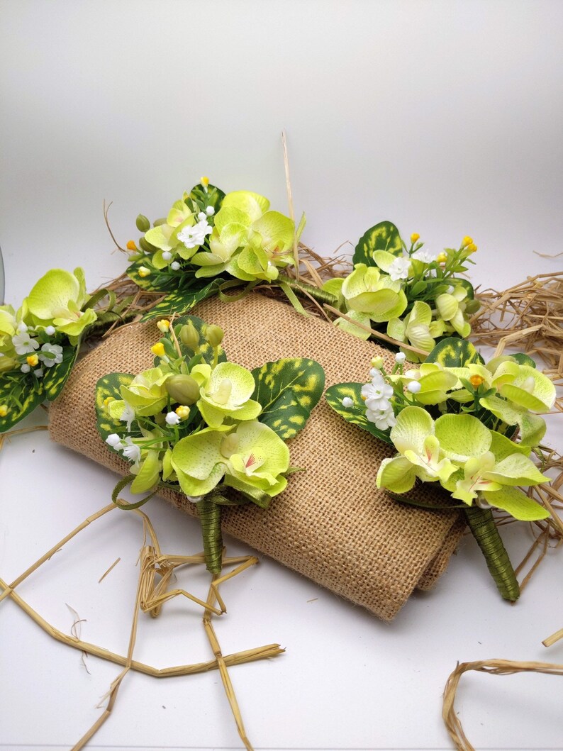 Beach Wedding Buttonhole for Groom /& Groomsmen Orchid Flower Wedding Buttonhole Orchid Boutonni\u00e8re Boutonni\u00e8re for Prom Flower Lapel Pin