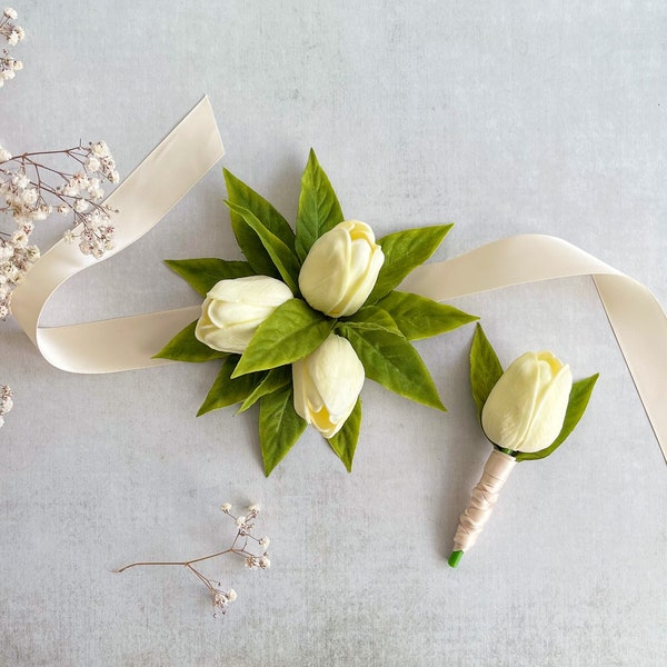 Pale Yellow Tulip Corsage, Tulip Buttonhole for Groom, Bridesmaids Corsages, Bridal Wrist Corsage, Prom Corsage, Ivory Wedding Boutonnière