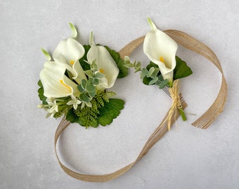 White Calla Lily Buttonhole, Boutonnières for prom, Lily Wrist Corsage, Beach Wedding Buttonholes for Groom & Groomsmen