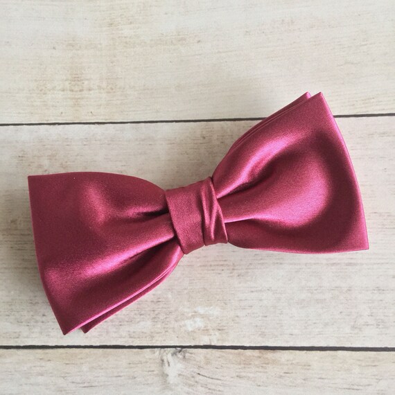 claret bow tie