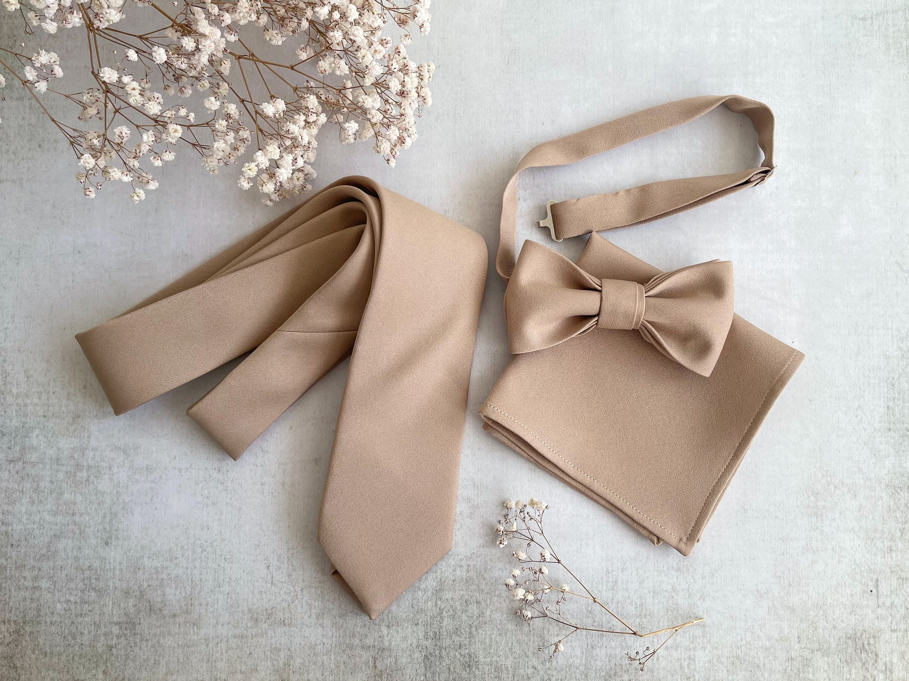 Plain Sand Tie, Solid Neutral Wedding Necktie, Bow Tie for Groom, Groomsmen Bowtie, Men Khaki Bow tie, Kid Bow tie, Sand Pocket Square