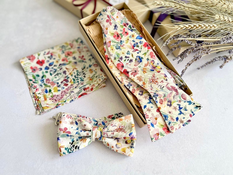 Floral Bow Tie Wedding Wildflower Groom Bowtie Best Man Pocket Square Groomsmen Accessories Wedding Pageboy Bow tie Ring Bearer Bow tie image 1