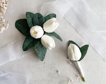 White Tulip Corsage, Tulip Buttonhole for Groom, Bridesmaids Corsages, Bridal Wrist Corsage, Prom Corsage, Ivory Wedding Boutonnière