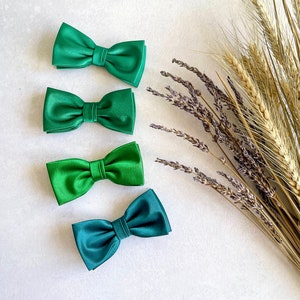 Baby Boy Satin Green Bow tie Velcro Strap Toddler Tie Ring Bearer Kid Bow tie Pageboy Plain Wedding Bowtie Accessory Boy Solid Bow tie Gift