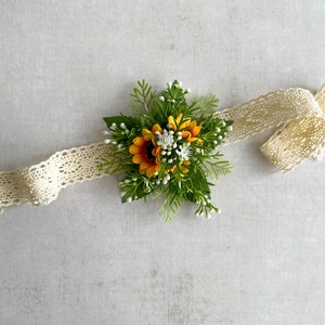 Boutonnière rustique de tournesol, petit corsage de poignet de tournesol, boutonnière pour le marié et les garçons d'honneur, boutonnière pour le bal, corsage de mariage image 6