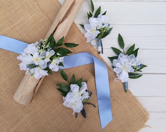 White Green Flower Buttonhole, Bohemian Boutonnières, Rustic White Green Flower Buttonhole for Groom & Groomsmen, Boutonnière for Prom