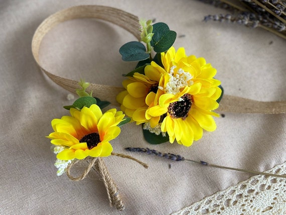 Sunflower online corsage prom