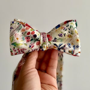 Floral Bow Tie Wedding Wildflower Groom Bowtie Best Man Pocket Square Groomsmen Accessories Wedding Pageboy Bow tie Ring Bearer Bow tie image 5