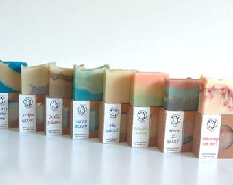 Jabón artesanal de leche de cabra: Jabones únicos y divertidos. Natural, de la granja a la piel, para pieles sensibles. Hecho en Canadá. Compra 5 o más jabones y ahorra.
