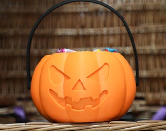 Trick or Treat Pumpkin – Halloween Candy Bucket
