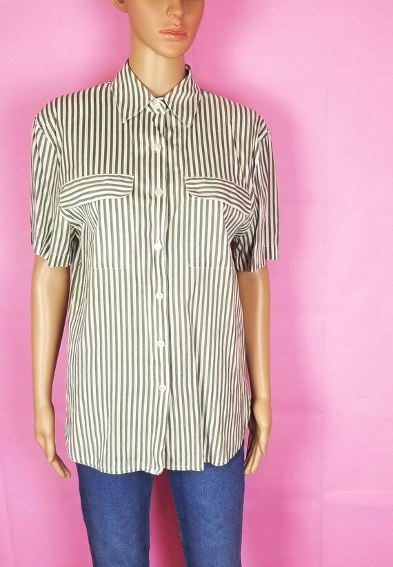 green and white striped oversize short sleeve butt