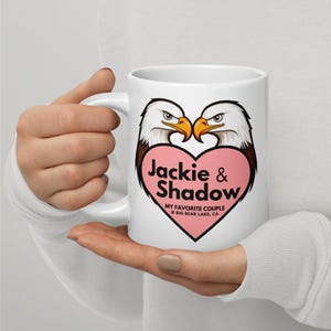 Kubek miłosny Jackie i Shadow Bald Eagle – prezent dla pary znad jeziora Big Bear