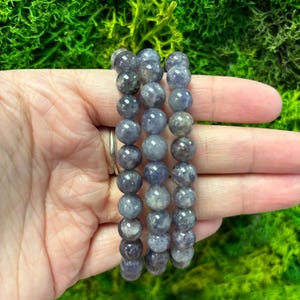 8mm iolite Bracelet
