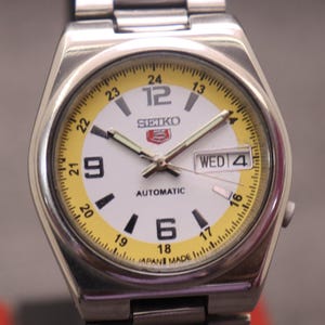 Rare vintage Seiko 5 automatic Railway time  day date movement no. 7s26A japan made men&#39;s watch