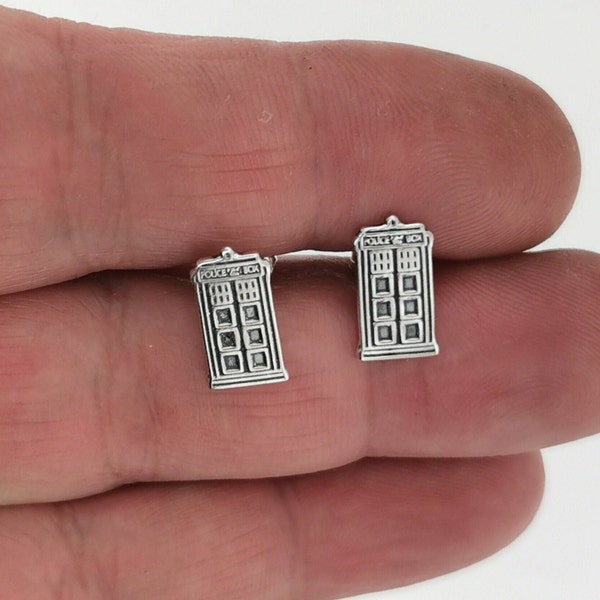 Tardis Stud Earrings in 925 Silver, Dr Who Earrings, Phone Box Stud Earrings, Sci-Fi Stud Earrings, Police Box Earrings, Dr Who Jewelry