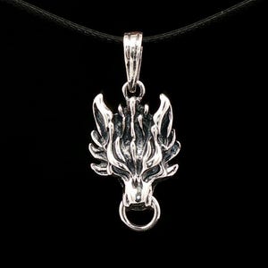 FF7 シルバーペンダント＜クラウド・ストライフ＞ Cloud Strife Pendant - Etsy