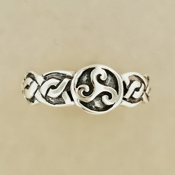 Bague entrelacs triskele en argent sterling ou bronze antique, bague noeud celtique, bague de fiançailles celtique irlandaise personnalisée, bague noeud irlandais