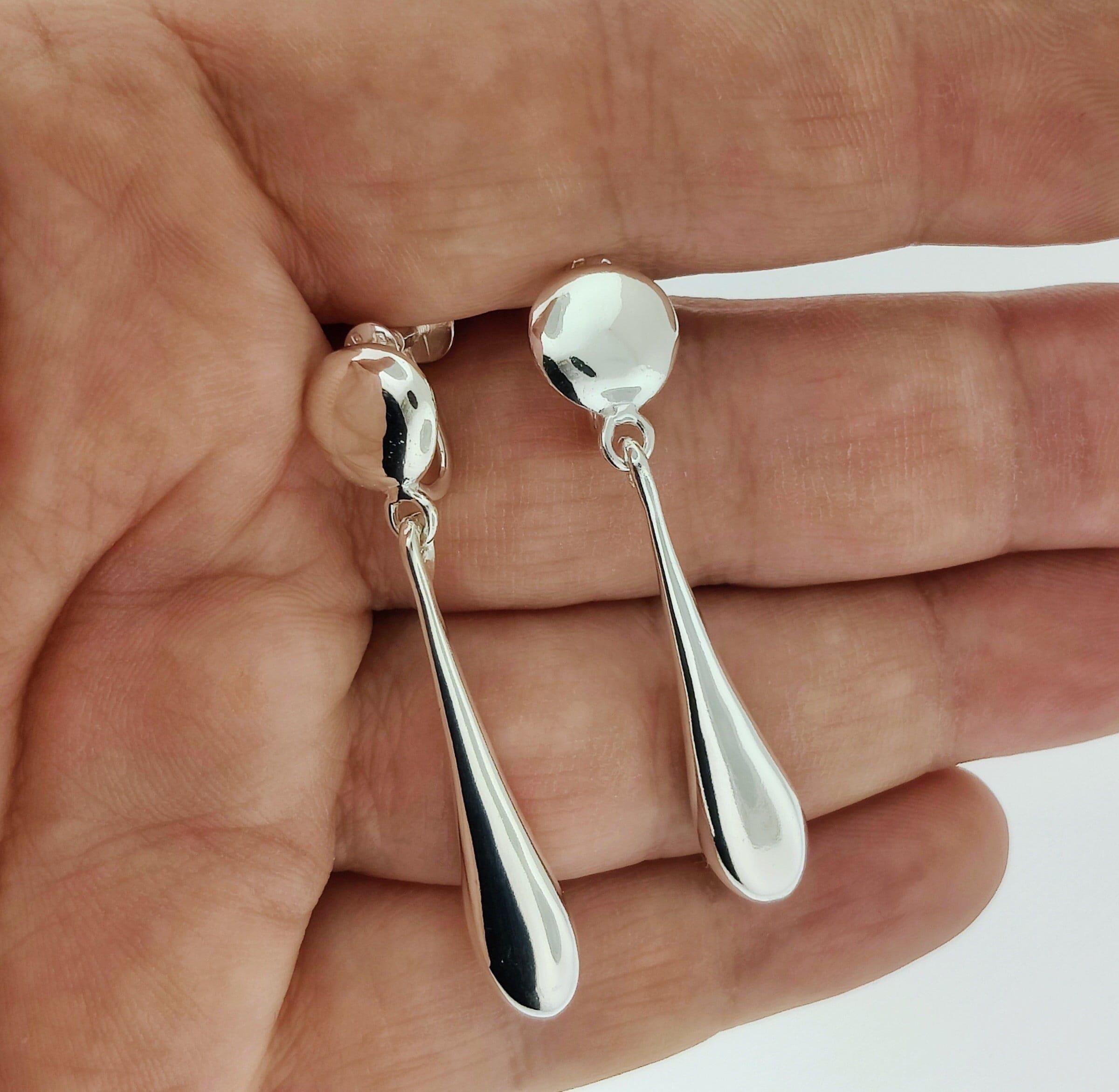 ファイナルファンタジー7 ティファ シルバードロップスタッドピアス