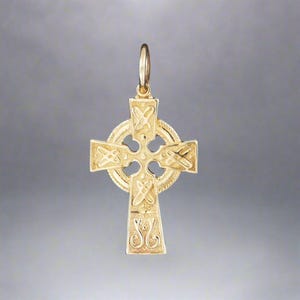Small Celtic Cross in Antique Bronze, Bronze Celtic Cross Pendant, Celtic Jewelry, Antique Bronze Celtic Jewellery, Irish Cross Charm, Bronze Irish Jewelry, Bronze Irish Jewellery, Bronze Cross Pendant, Bronze Irish Cross Pendant