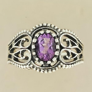 Sterling Silver Vintage Style Filigree Ring with Gemstone Gothic Style Ring for Women Antique Style Ring Dark Romantic Jewelry Victorian