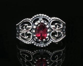 Sterling Silver Vintage Style Filigree Ring with Gemstone Gothic Style Ring for Women Antique Style Ring Dark Romantic Jewelry Victorian