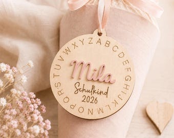 Personalisierter Schultüten Anhänger mit Namen, Holzanhänger Einschulung, 3D-Name, Schulkind 2026, Geschenk 1. Klasse